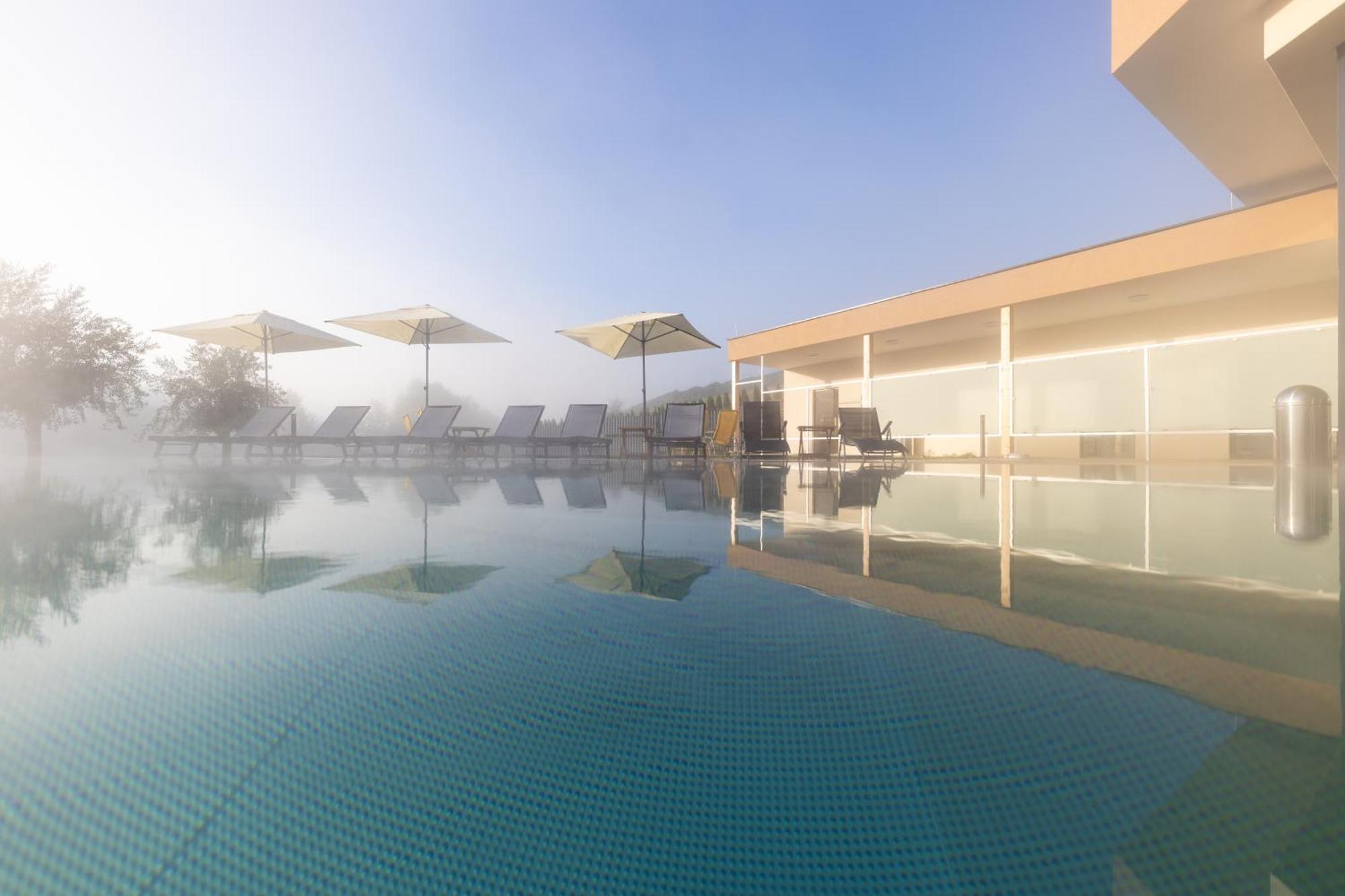 Genuss- Und Wellnesshotel Puchas Kukmirn Buitenkant foto