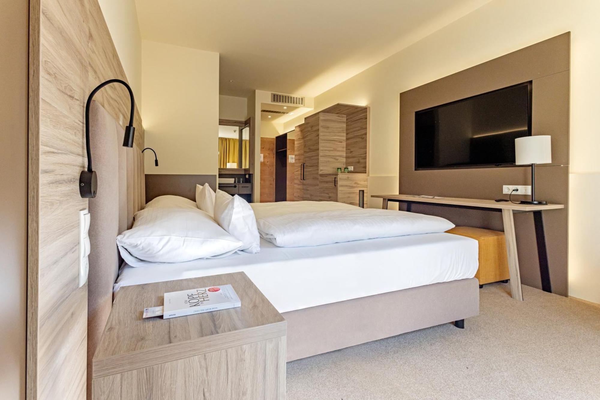 Genuss- Und Wellnesshotel Puchas Kukmirn Buitenkant foto