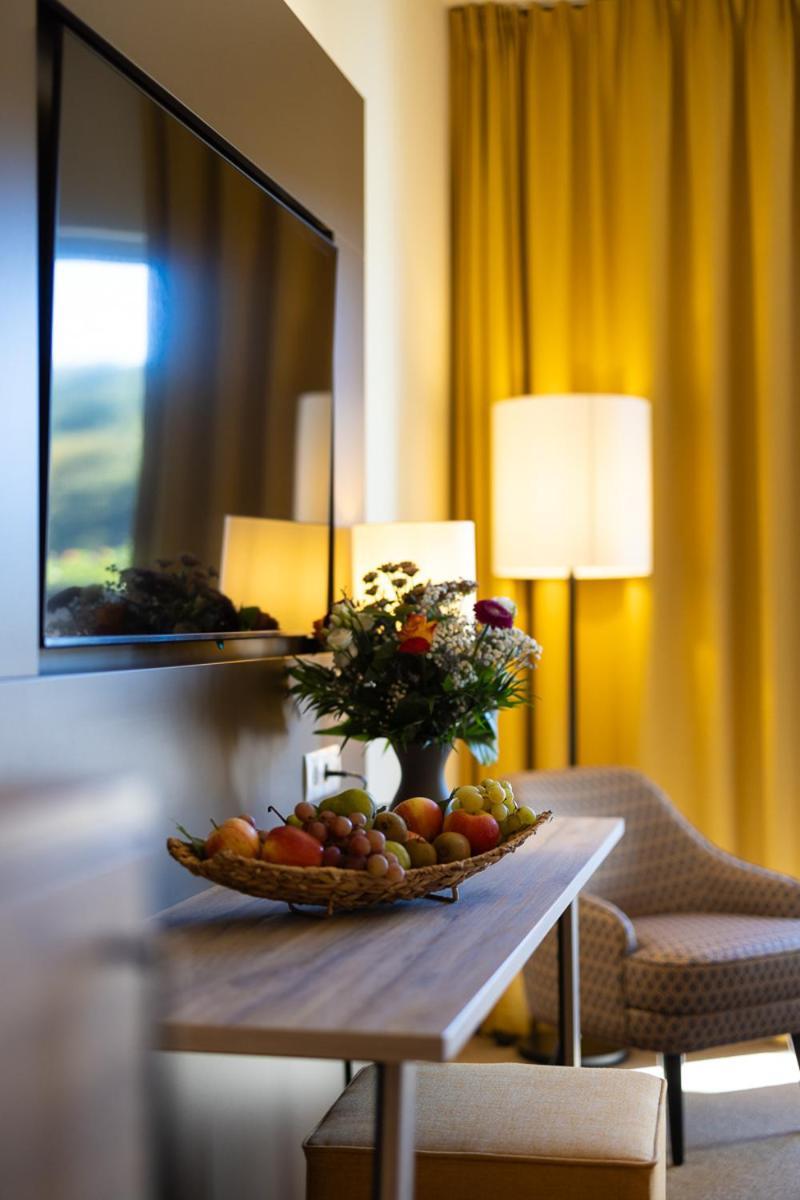 Genuss- Und Wellnesshotel Puchas Kukmirn Buitenkant foto
